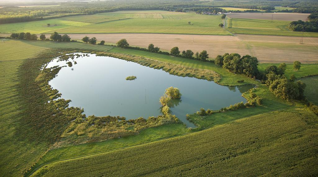 La Cabane Aux Secrets - Au Milieu De Nulle Part Outines Exteriér fotografie